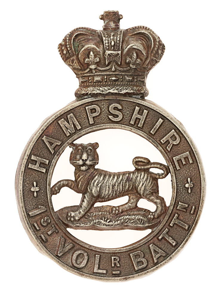 1st (Winchester) VB Hampshire Regiment Victorian glengarry badge circa 1885-96. Good die-stamped