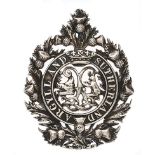 Argyll & Sutherland Highlanders 1914 HM silver glengarry badge. Fine scarce Edinburgh hallmarked (I)