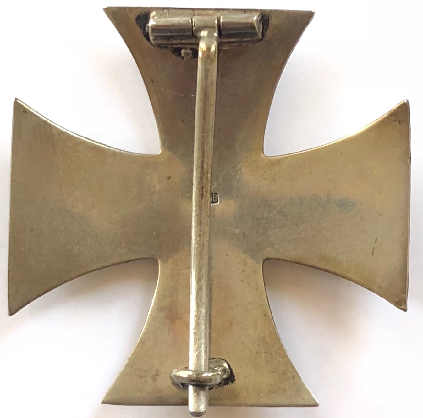 Imperial German cased silver convex 914 Iron Cross 1st Class. A fine silver example with magnetic - Image 3 of 3