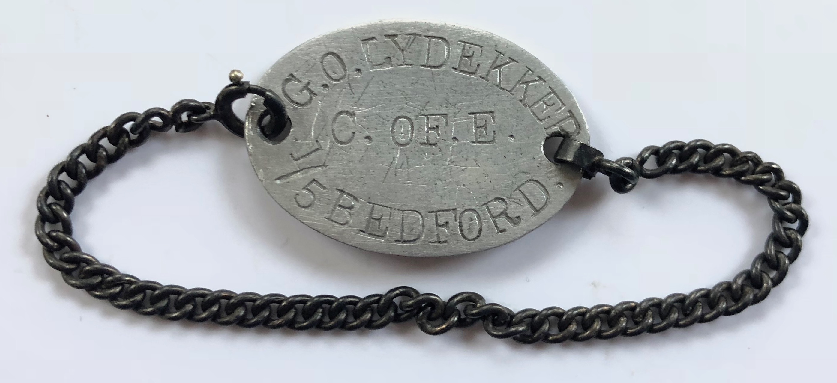 WW1 5th Bn Bedfordshire Regiment Casualty Officer ID bracelet and 1913 London Driving Licence. An - Image 2 of 2