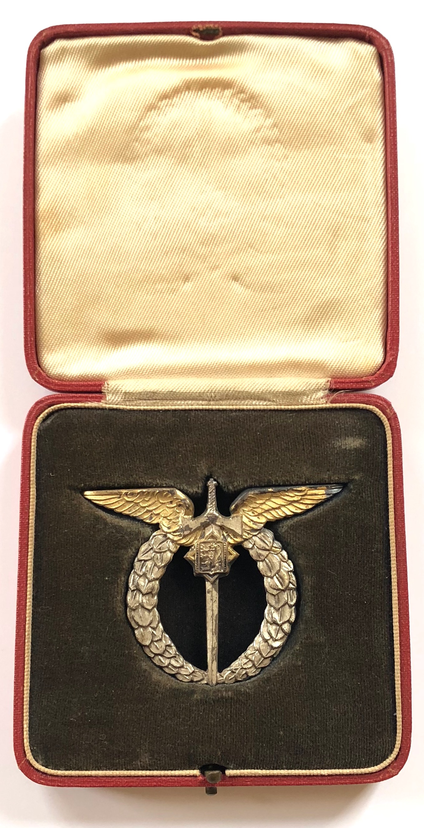 Czech WW2 Attributed RAF Pilot Silver Breast Wings Badge & Certificate. A rare pair presented to