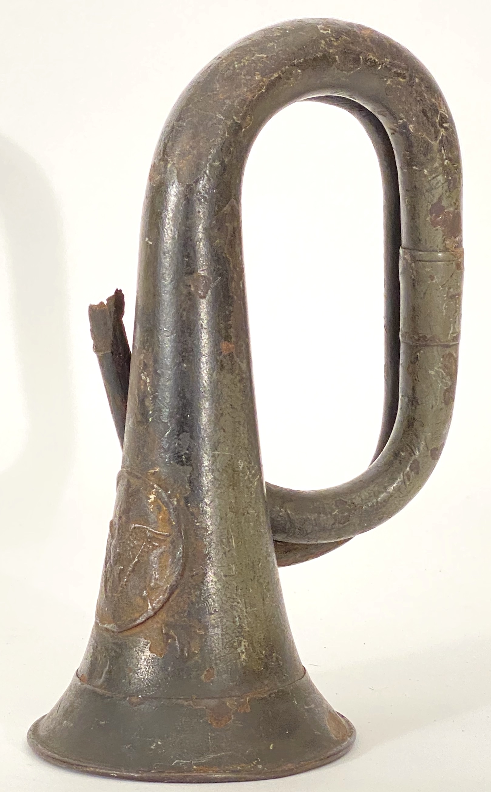 WW1 1917 German Military Bugle. This metal example retains a large amount of the original field grey - Image 2 of 3