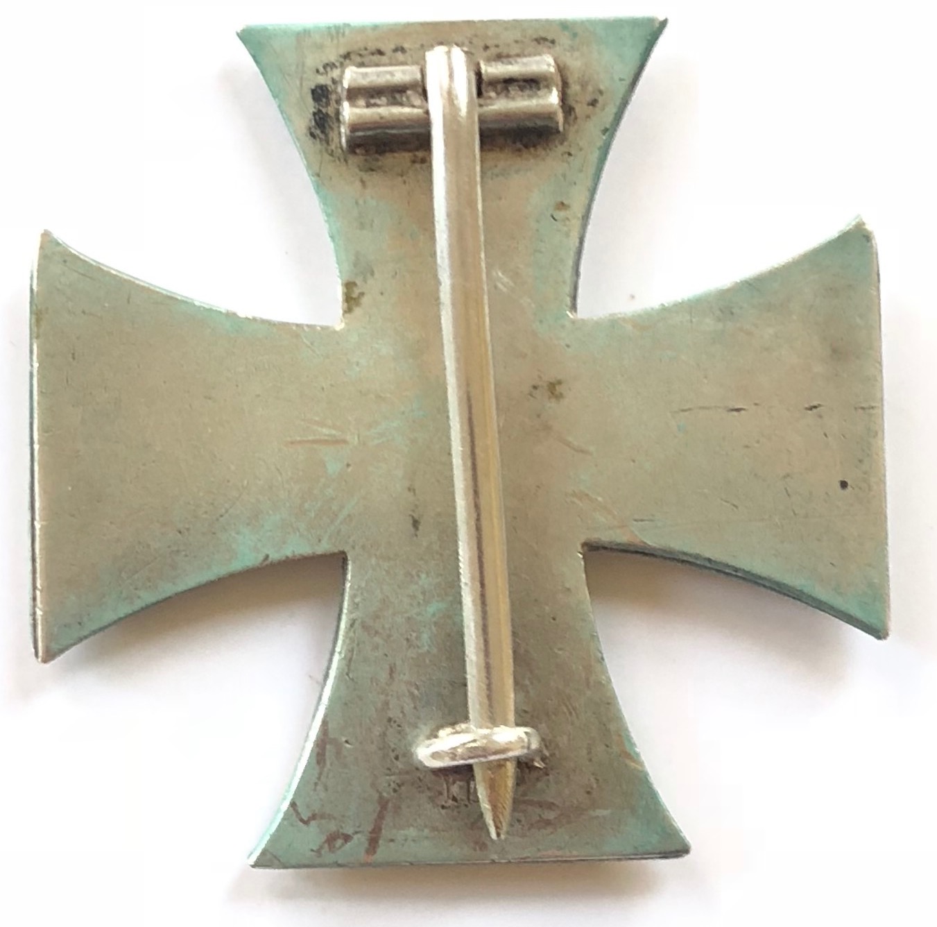 Imperial German 1914 Iron Cross 1st Class by Konigliche Munzamt Orden, Berlin. A good example with - Image 2 of 2