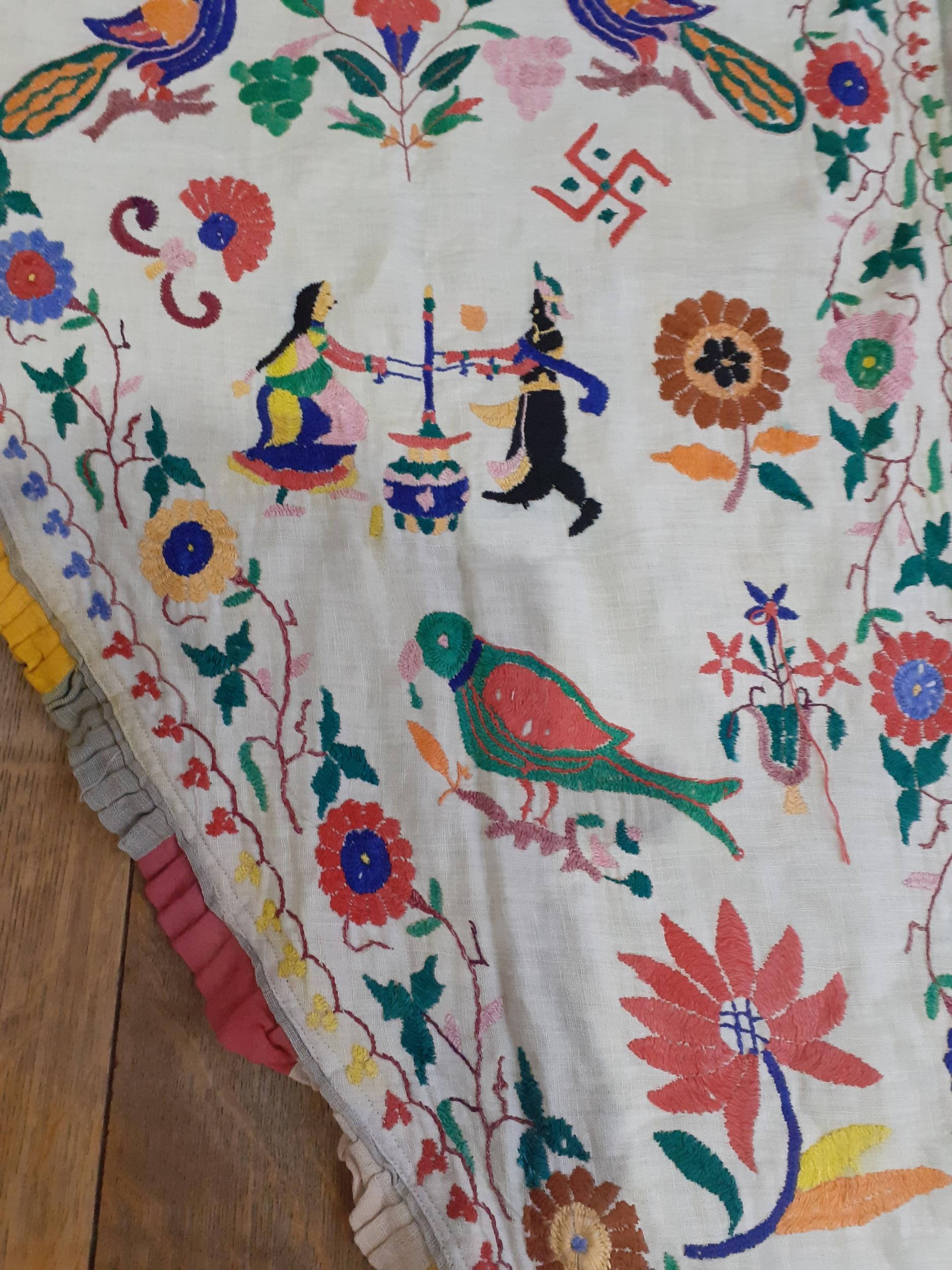 A quantity of 20th Century Eastern textiles to include an Indian cotton tablecloth depicting printed - Image 9 of 11
