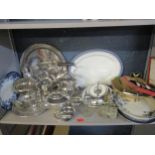 A selection of silver plated table wares and ceramics to include a footed rose bowl, tea kettle