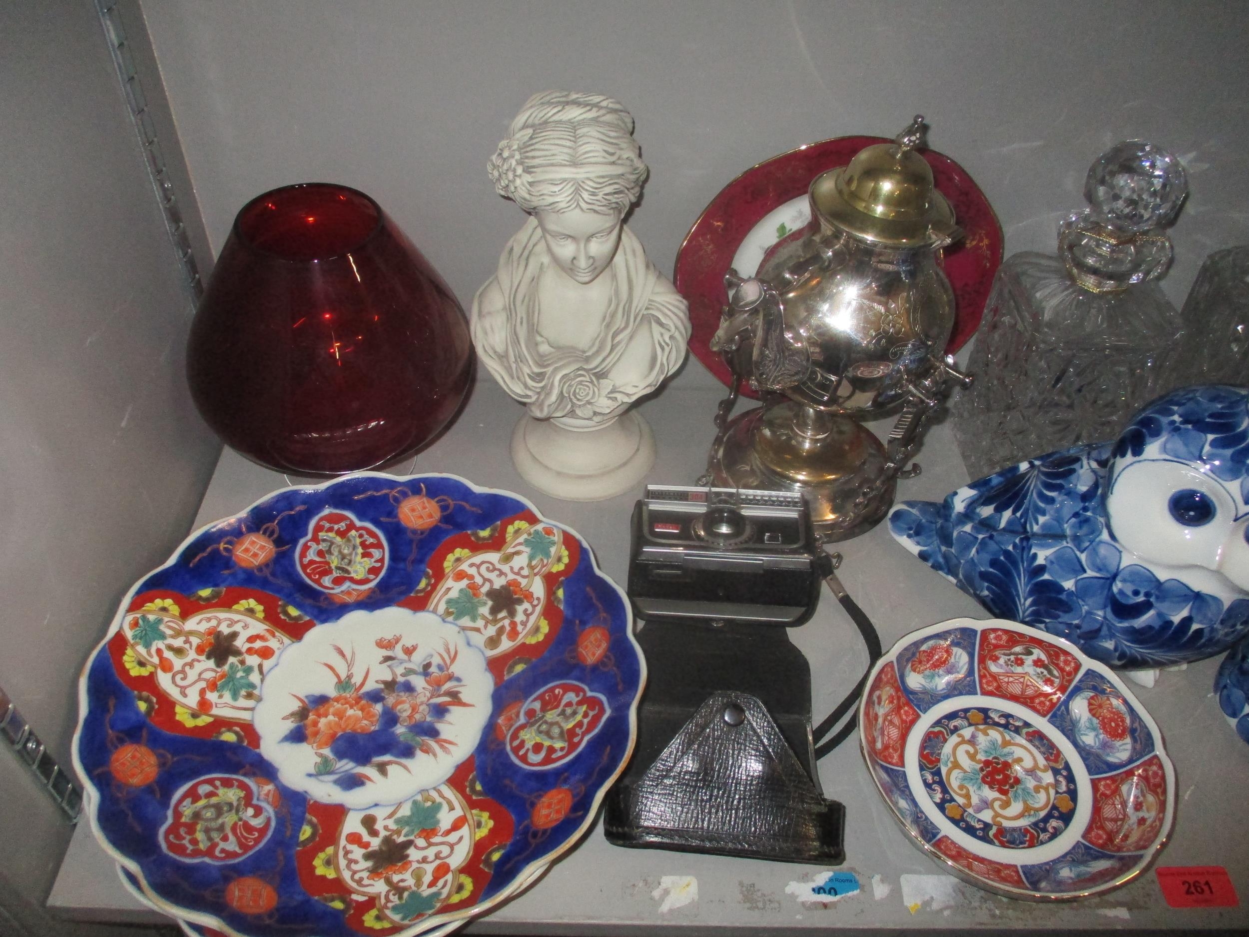 A mixed lot of china and glassware to include two Japanese Imari wall chargers, cut glass ship's - Image 2 of 3