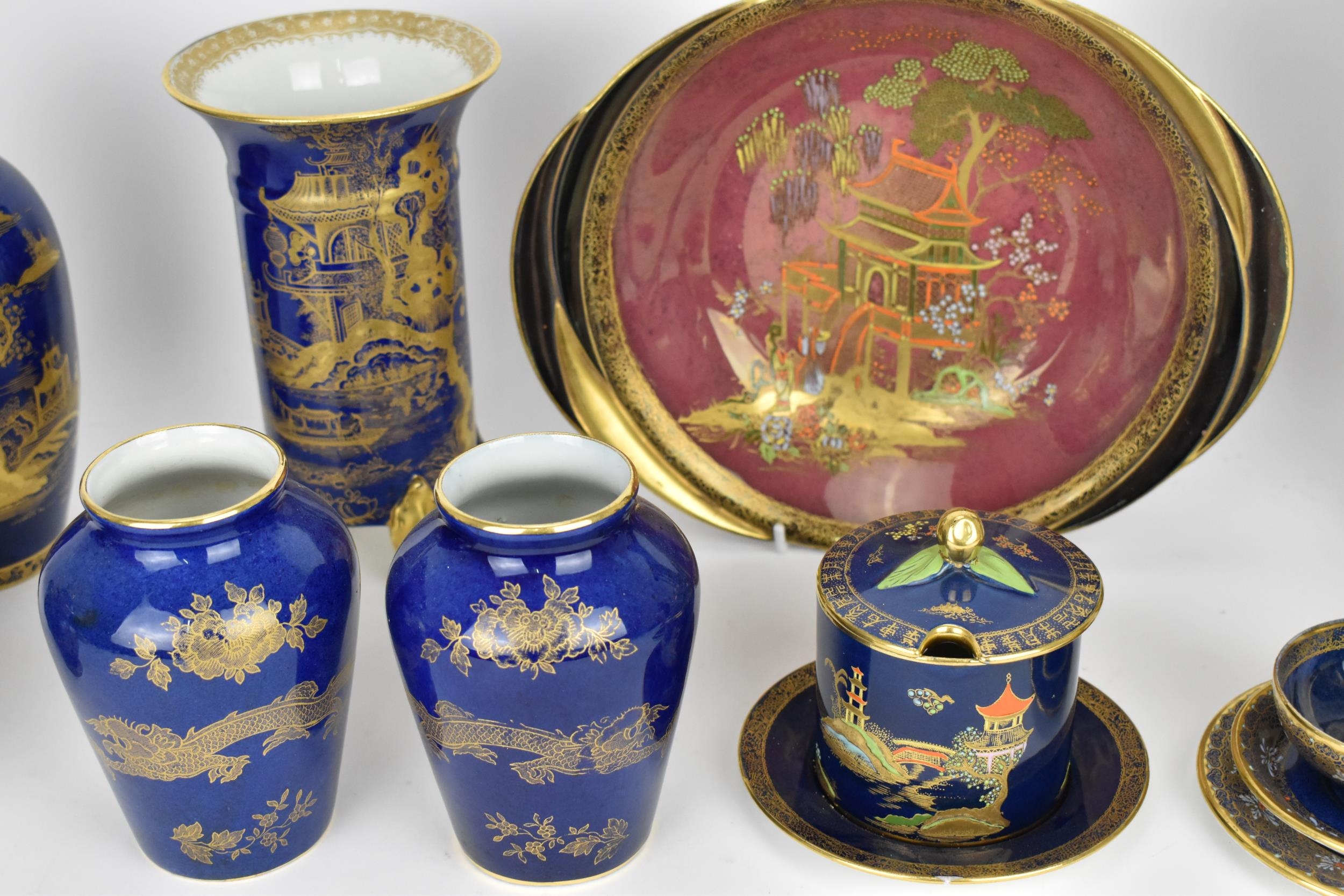 A collection of early 20th century Carlton Ware in the New Mikado pattern, comprising a tall vase, a - Image 3 of 10