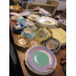 A mixed lot of ceramics to include a set of seven David Shepherd wildlife collectors plates,