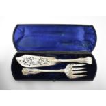 A Victorian cased set of silver fish servers by Chawner & Co, London 1859, in the King's pattern,