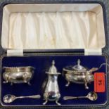 A 1960's Birmingham silver cruet set, total weight without blue glass liners, 132.4g Location: