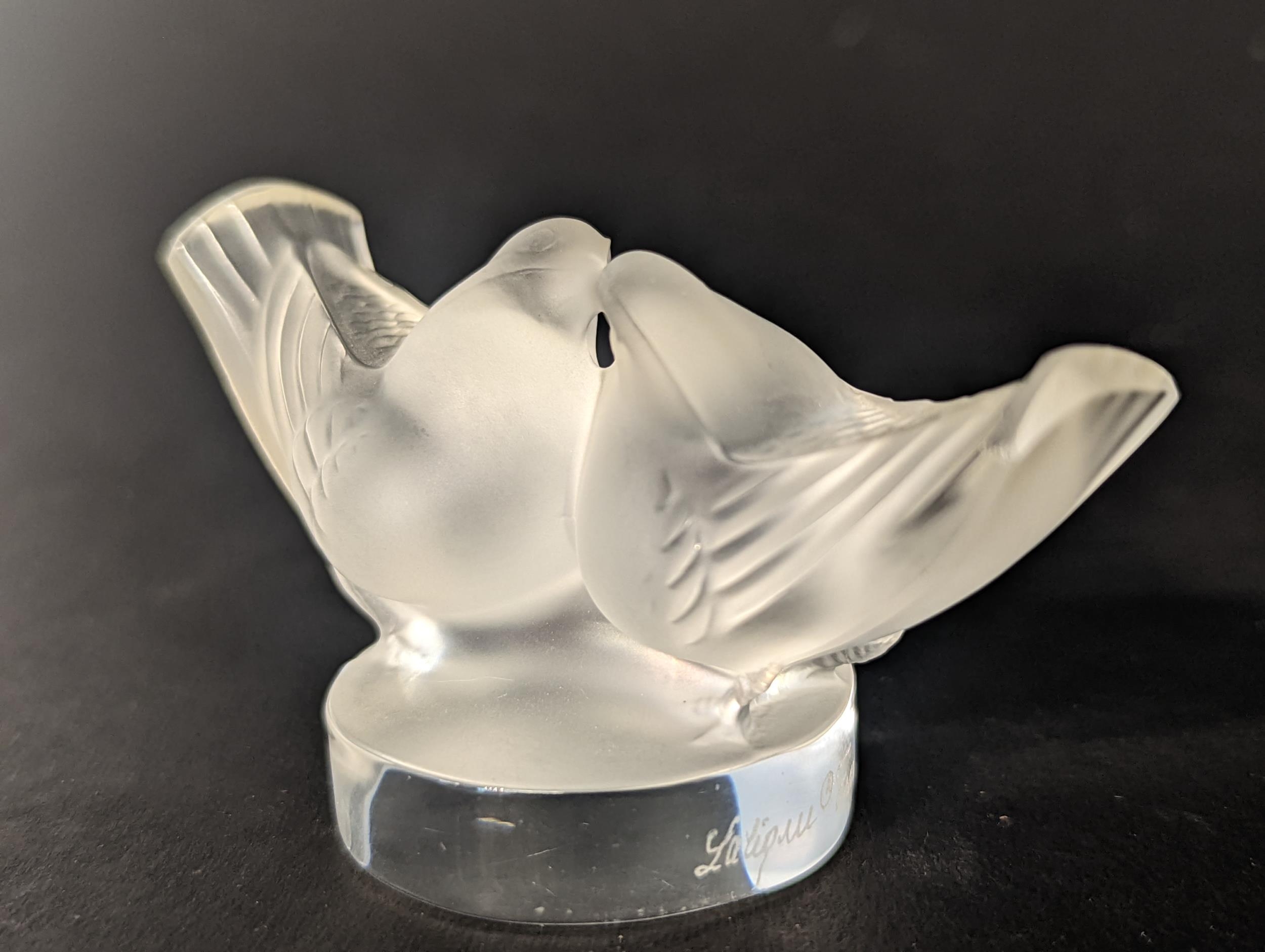 A Lalique frosted glass model of a pair of doves on a circular base, signed to side Location: - Image 2 of 4