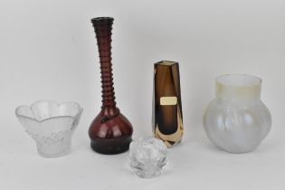 20th century glass to include a V Nason & Co Murano brown and clear glass, diamond shaped vase, 15cm