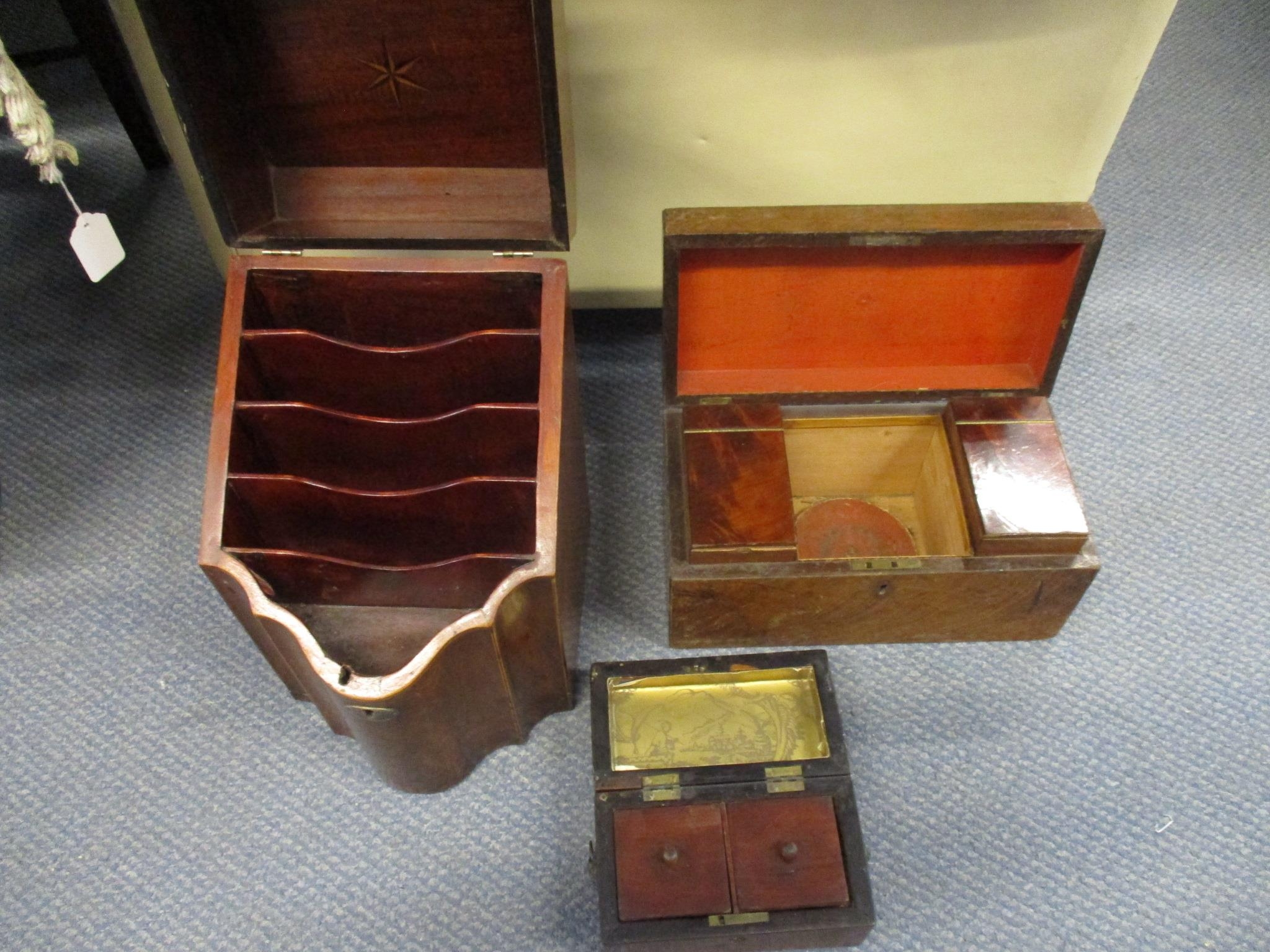 A Georgian mahogany serpentine fronted knife box, later converted interior to a stationery box, a - Bild 2 aus 2