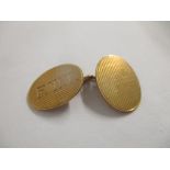 A single set of 9ct gold cufflinks, 3.5g Location: