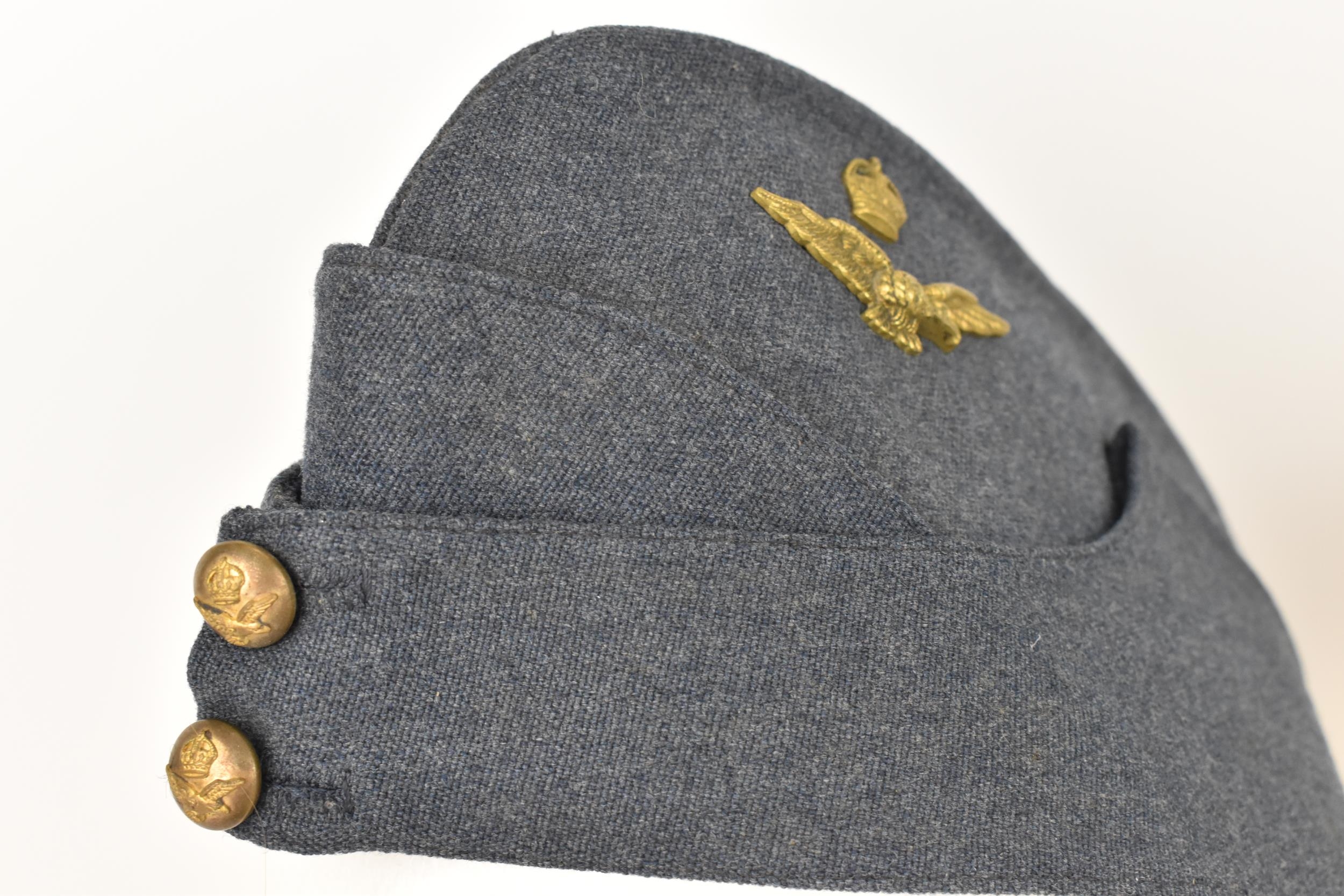 First World War and later items to include a WWI Derby Scheme armband, dated 1939 Spanish Legion - Bild 10 aus 12