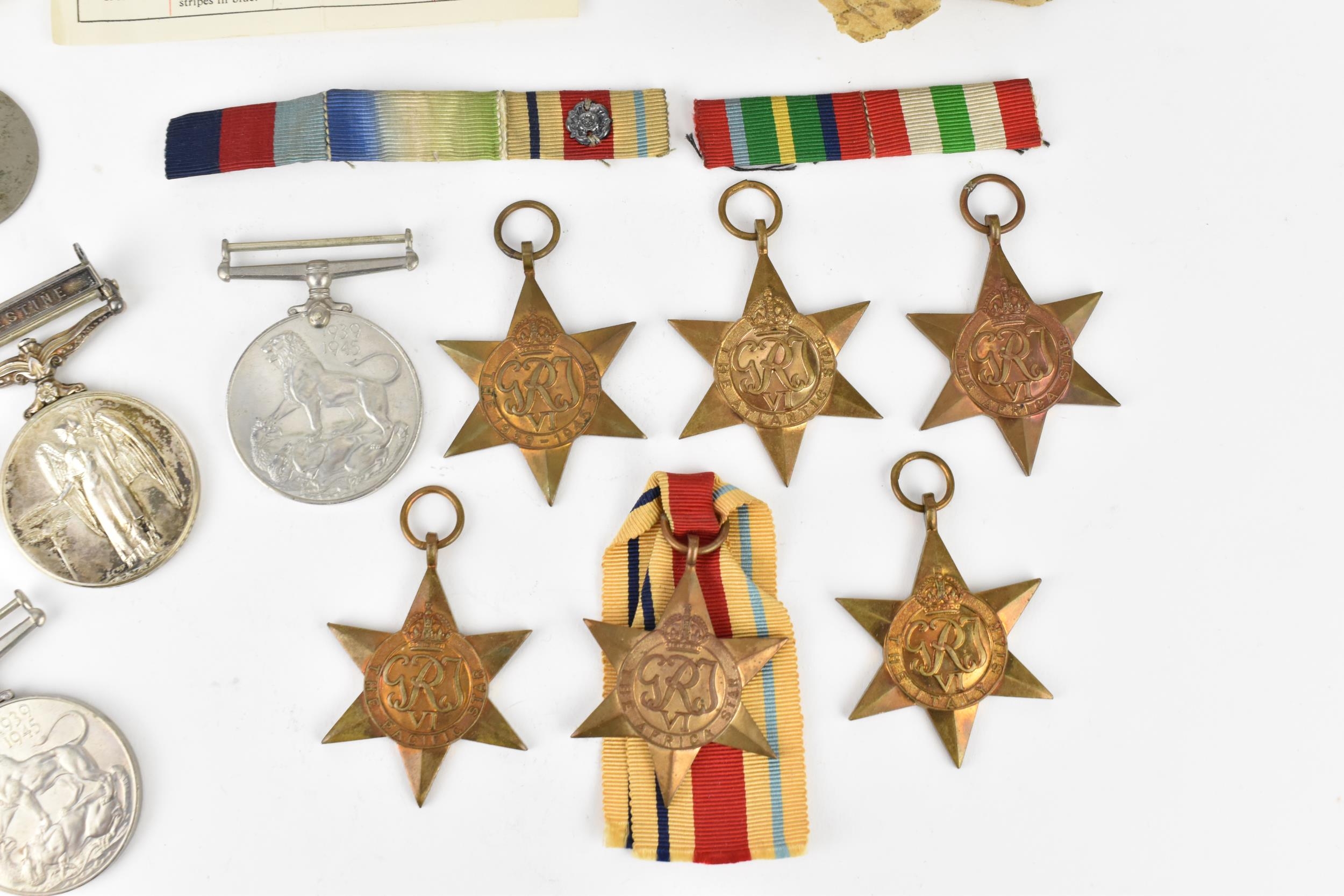 British First and Second World War medals to include British War medal, Victory medals and 1914-15 - Bild 9 aus 9