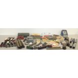 A collection of Hornby Dublo model railway items to include engines, carriages, and other rolling