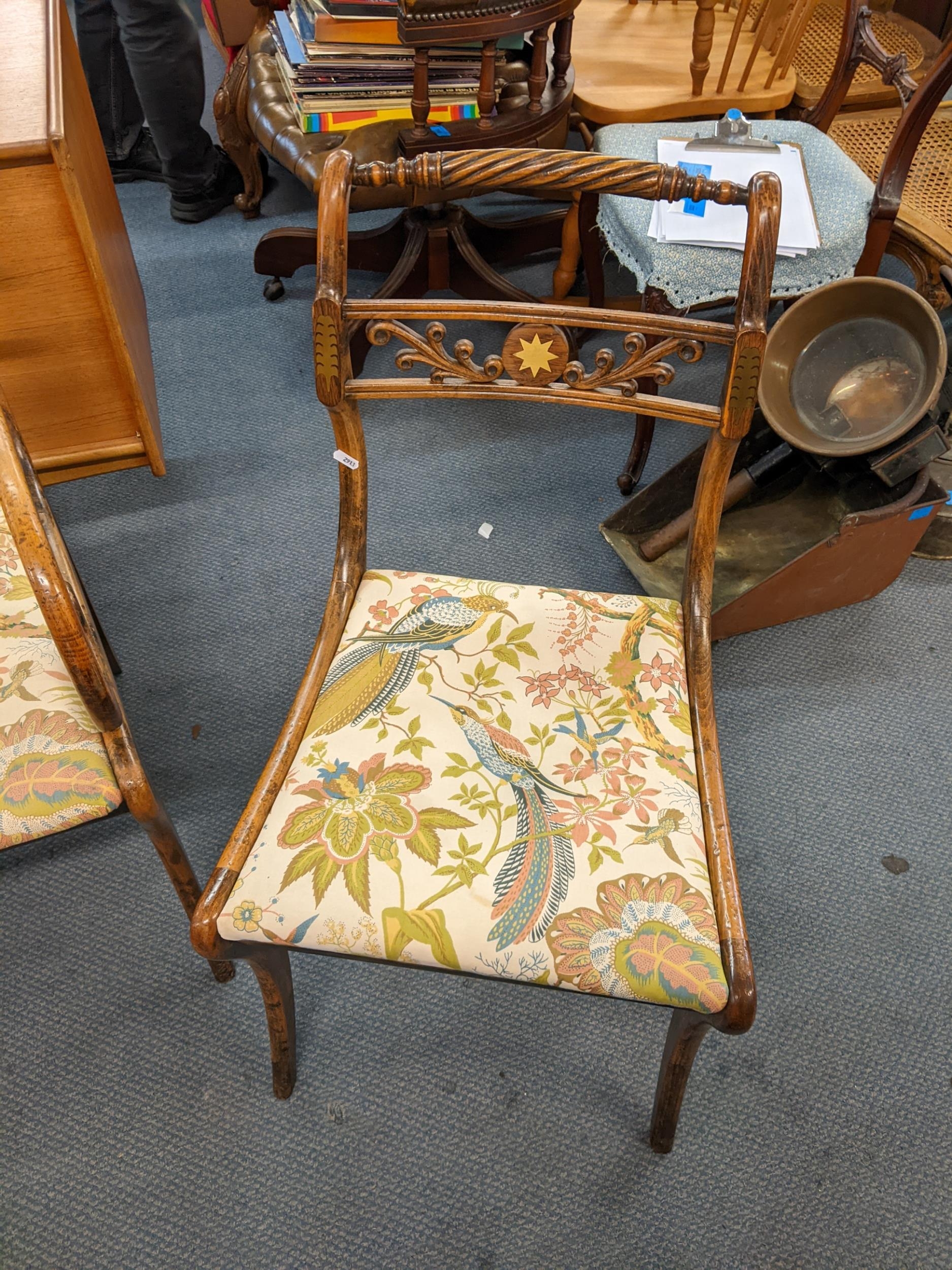 A set of 8 Regency rosewood effect dining chairs having rope twist rails, brass inlaid and sabre - Image 3 of 3