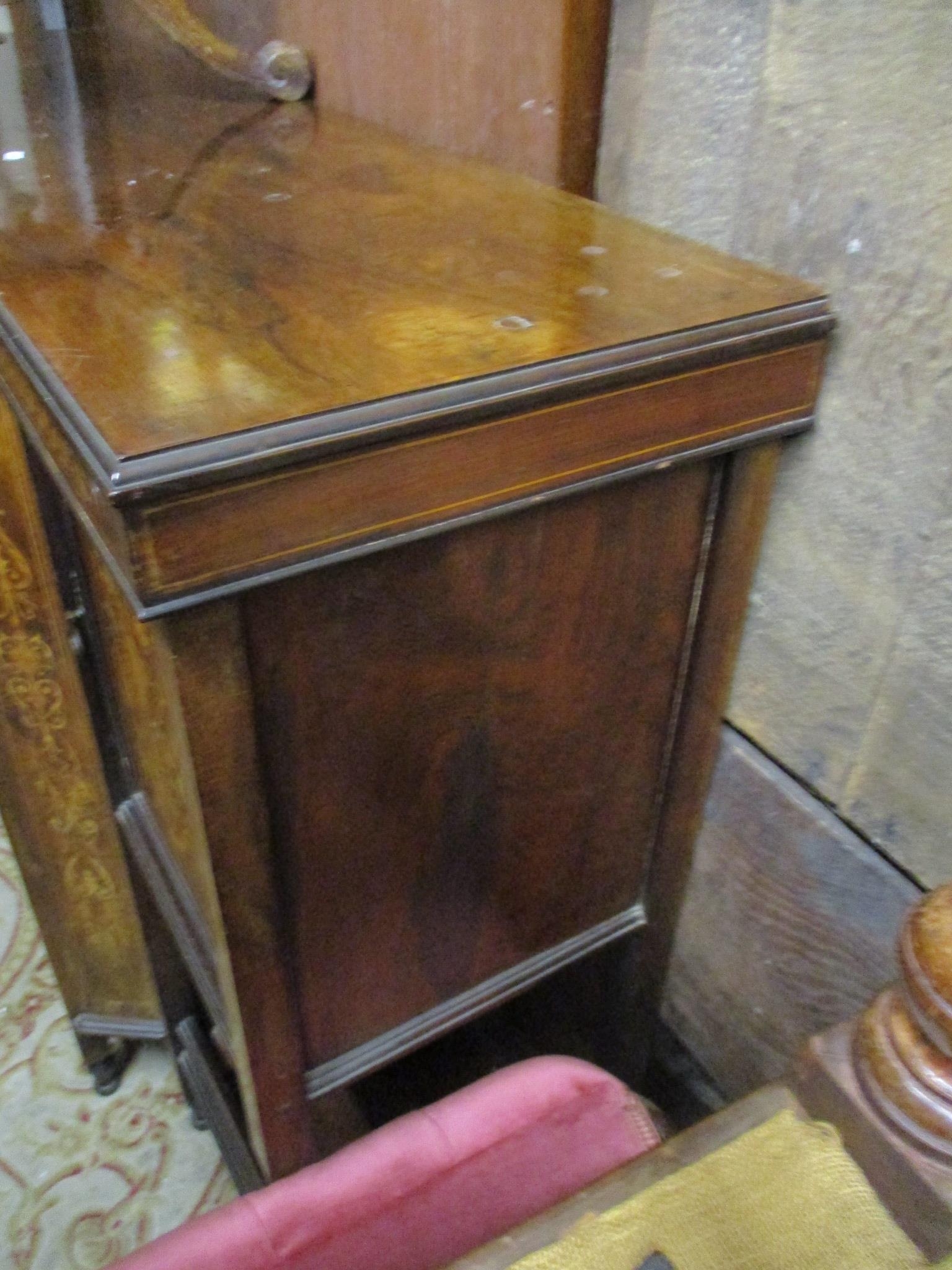 A Victorian rosewood chiffonier base/side breakfront cabinet with inlaid decoration, octagonal - Image 4 of 4