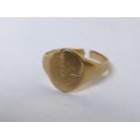 A 9ct gold gents signet ring, 3.6g Location: