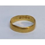 A 22ct gold wedding band, 2.4g Location: