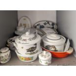 Mixed ceramics, household items to include Le Creuset, mixed Wedgwood and other items Location: LWB