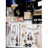 Mixed 20th Century costume jewellery to include a white metal and moonstone scorpion brooch and