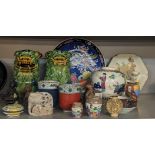 A mixed lot of Oriental ceramics and figures to include tea bowl and saucer, ginger jar, model