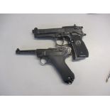A Pietro Beretta Garpone V.T mod. 92 FS-cal. .177/7,5mm air pistol, a Luger P.08 Co2 BB pistol Luger