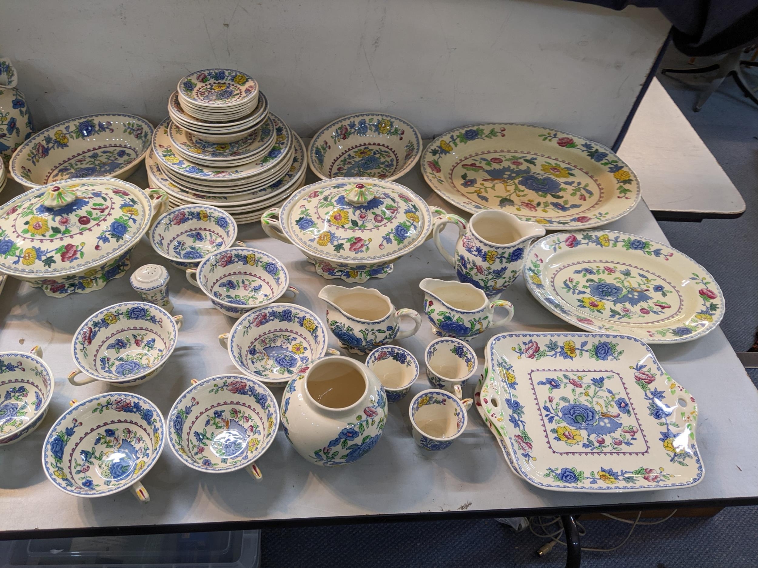 A collection of early 20th century Masons Regency pattern china to include a part dinner service - Bild 3 aus 3