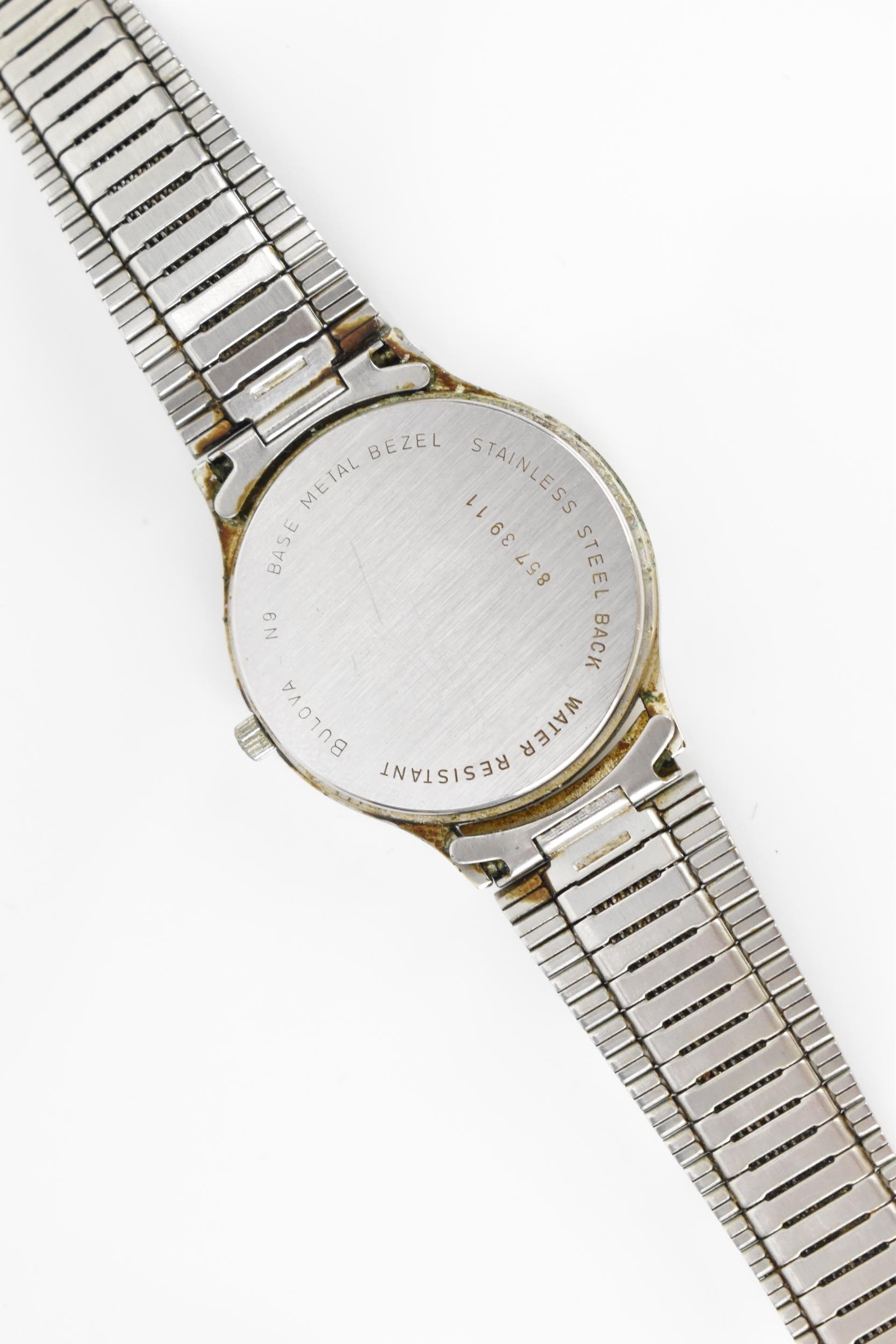 A Bulova quartz, gents stainless steel wristwatch, circa 1979 having a silvered dial with centre - Image 5 of 5