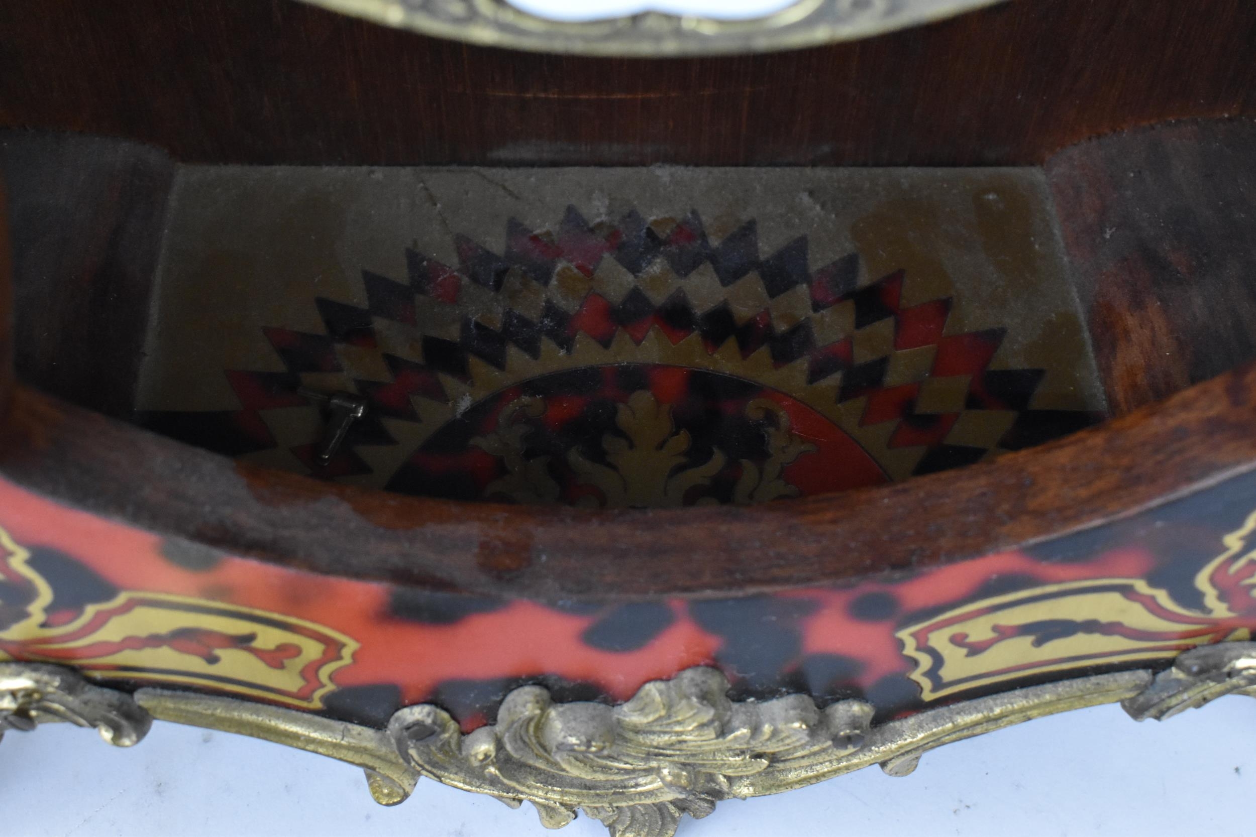 A 20th century French boulle work mantle clock having applied gilt metal C scroll and floral - Image 6 of 10