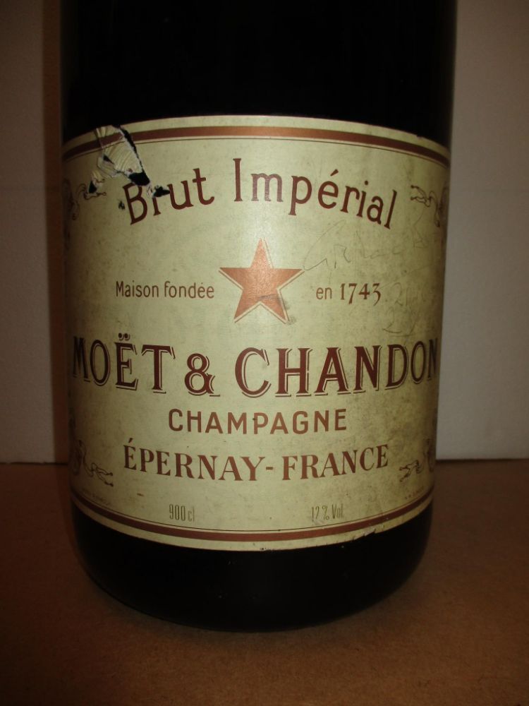 Wine, Champagne & Spirits - ONLINE Auction **We Do Not Offer An In-House Postage Service**