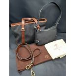 Mulberry-A vintage Scotchgrain black leather shoulder grab bag having brown leather handles, corners