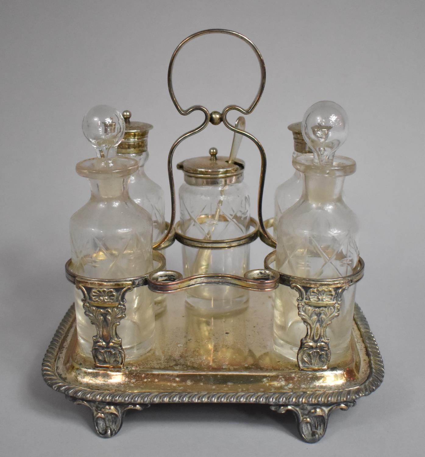 An Edwardian Silver Plate and Glass Six Bottle Cruet - Bild 3 aus 3