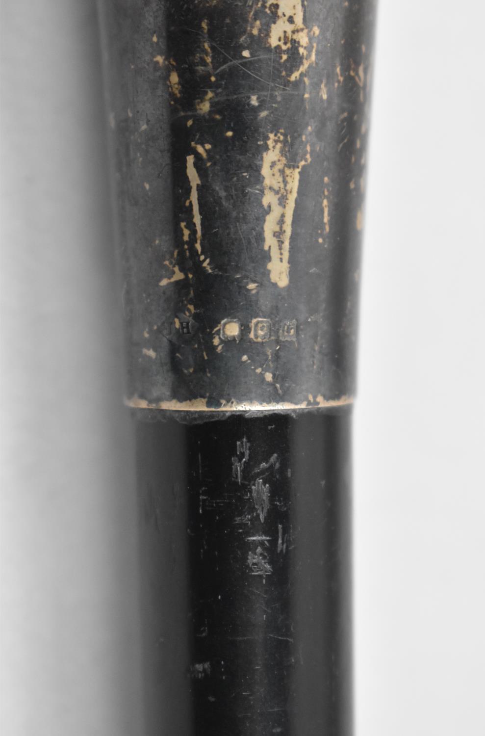 A Silver Topped Ebonised Walking Cane, Missing ferule, 90cm Long - Bild 4 aus 5