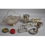 A Collection of Various Silver Plated Items to include Toast Rack, Pierced Bowl, Sauce Boat,