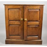 A Nice Quality Mid/Late 20th Century Oak TV Cabinet, with Panelled Doors, 81cm wide