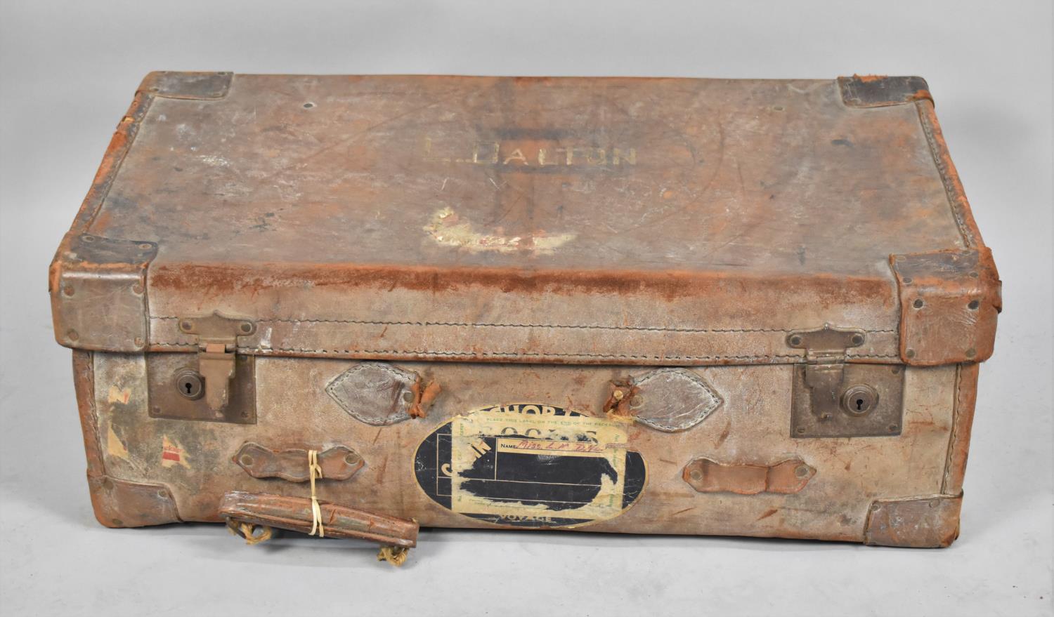 Two Vintage Travelling Cases - Image 2 of 4