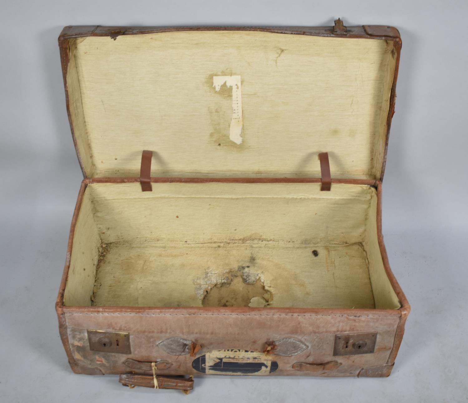 Two Vintage Travelling Cases - Image 3 of 4