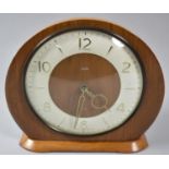 A Smiths Eight Day Floating Balance Mantle Clock, c.1950, 21cm wide