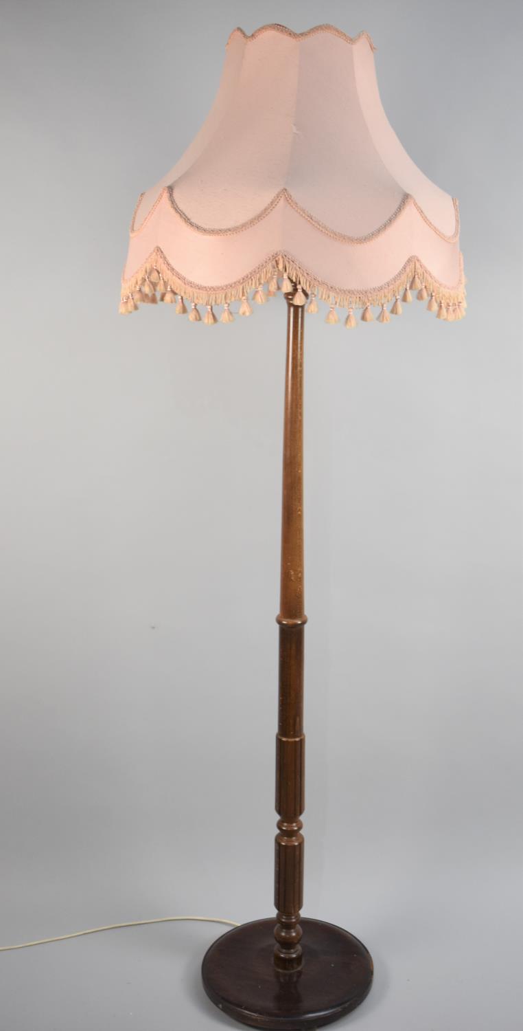 A Mid 20th Century Mahogany Standard Lamp and Shade - Bild 2 aus 2