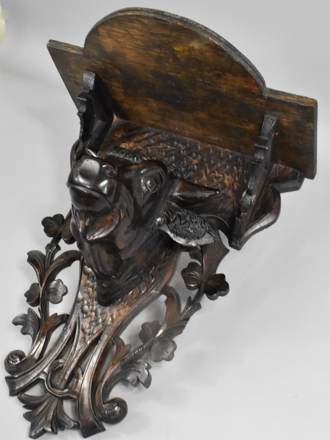 An Early 20th Century Carved Black Forest Wall Shelf with Bulls Head, Pierced Back Plate, 28cms Wide - Image 3 of 4