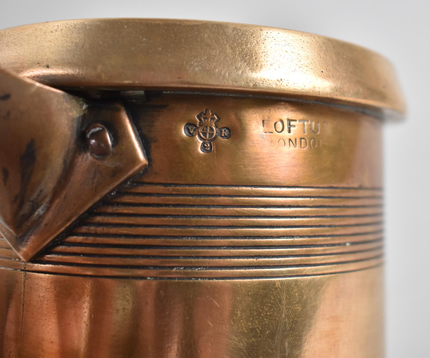 An Early Victorian Polished Bronze Quart Measuring Tankard by Loftus of London, Stamped VR2 - Image 2 of 2