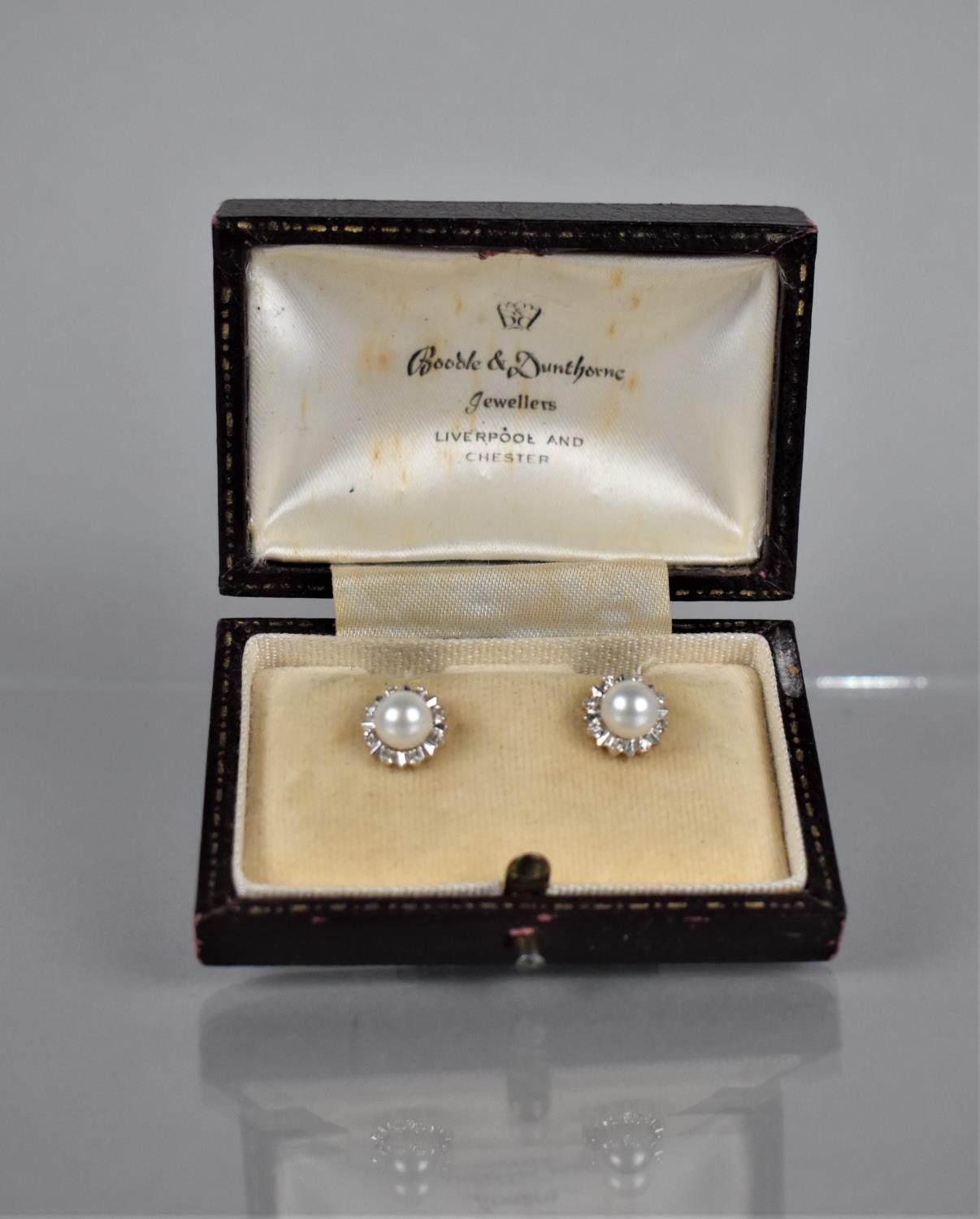 A Pair of Diamond and Pearl Cluster Stud Earrings, Central White Pearl Approx 6mm Diameter, Set in - Image 2 of 4