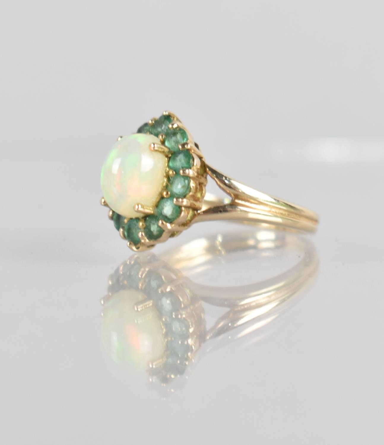 A 9ct Opal and Emerald Ladies Dress Ring, Central Oval Cabochon Stone Measuring 8x6mm in Four Claw - Image 3 of 4