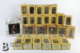 Thirty one Lord of the Rings interest, collection of 26 character figurines plus four larger figures