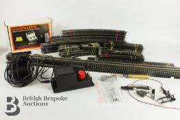 Gaugemaster Model D Superior electronic model railway controller, suitable for most N and 00 gauge
