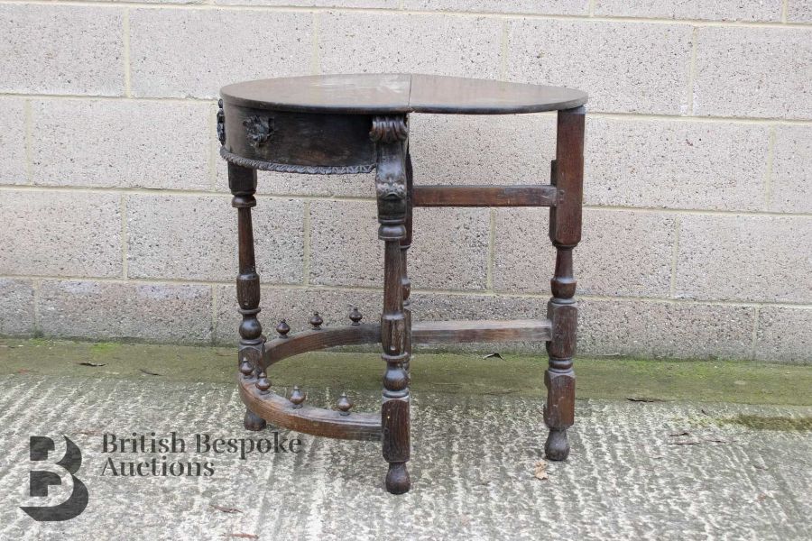 17th Century Drop Leaf Gate Leg Table - Image 2 of 2