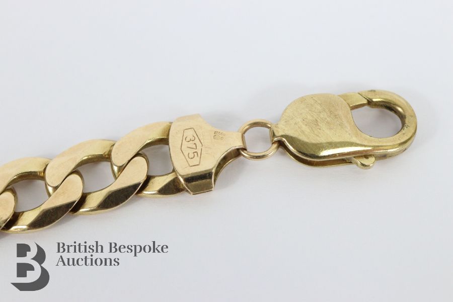 9ct Gold Curb Link Bracelet - Image 2 of 3